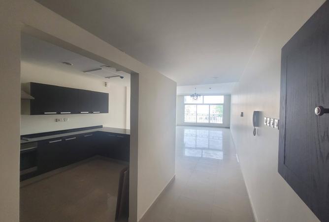 982702 - Property Main Image