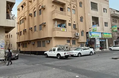 Whole Building - 2 Bedrooms - 2 Bathrooms for sale in Hoora - Capital Governorate