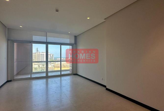 985771 - Property Image 3