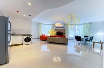 Apartment - 2 Bedrooms - 2 Bathrooms for rent in Zinj - Manama - Capital Governorate