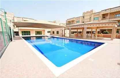 صورة لـ حوض سباحة شقة - 4 غرف نوم - 3 حمامات للايجار في الهملة - المحافظة الشمالية ، صورة رقم 1