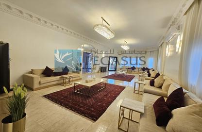 Villa - 4 Bedrooms - 5 Bathrooms for sale in Busaiteen - Muharraq Governorate