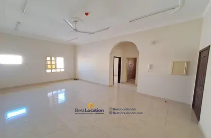 Apartment - 2 Bedrooms - 2 Bathrooms for rent in Samaheej - Muharraq Governorate