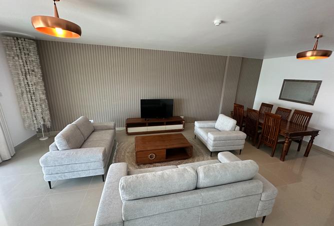 Apartment - 2 Bedrooms - 2 Bathrooms for rent in Tala Island - Amwaj Islands - Muharraq Governorate