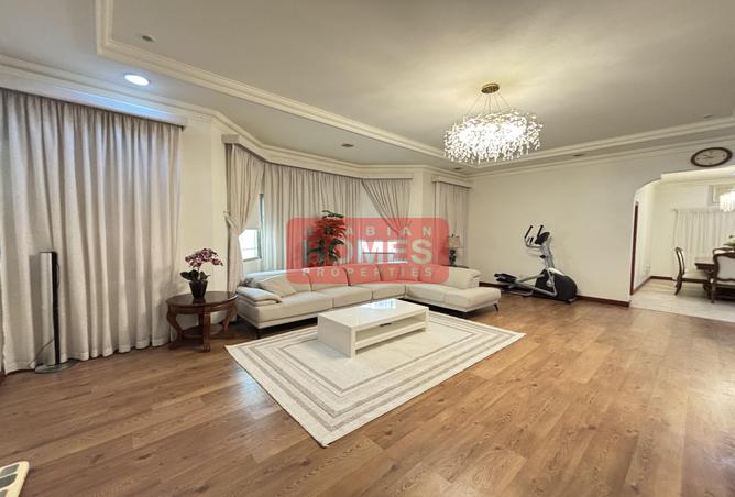 960689 - Property Main Image