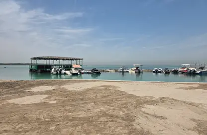فيلا - 4 غرف نوم - 4 حمامات للايجار في الجنبية - المحافظة الشمالية
