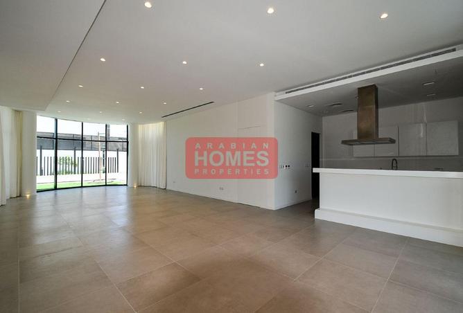 976230 - Property Image 3