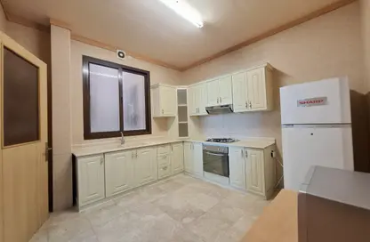 Apartment - 2 Bedrooms - 2 Bathrooms for rent in Janabiya - Northern Governorate
