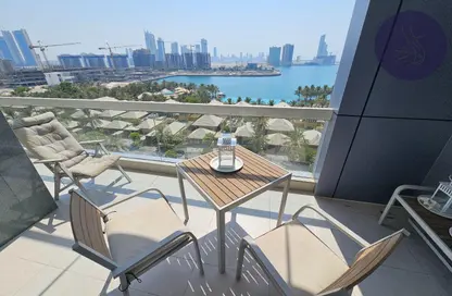 Apartment - 3 Bedrooms - 5 Bathrooms for rent in Reef Island - Capital Governorate