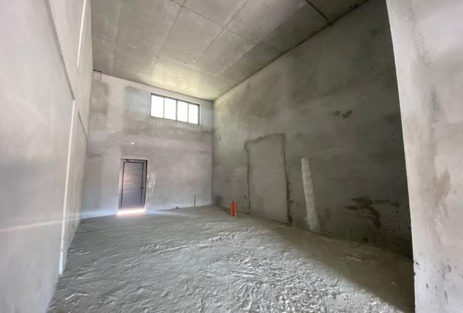 958246 - Property Image 2