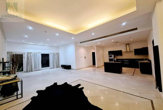 984606 - Property Image 3