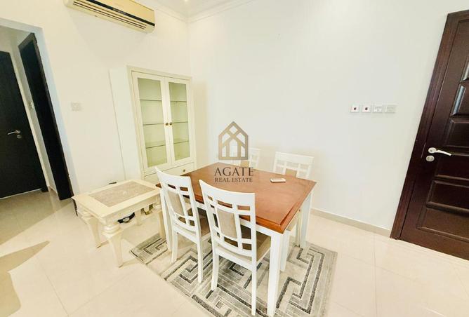 986781 - Property Image 2