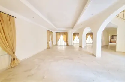 Villa - 5 Bedrooms - 7 Bathrooms for rent in North Riffa - Riffa - Southern Governorate