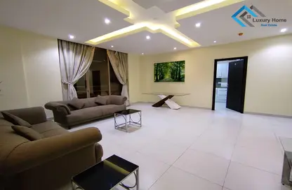 Apartment - 2 Bedrooms - 3 Bathrooms for rent in Hidd - Muharraq Governorate