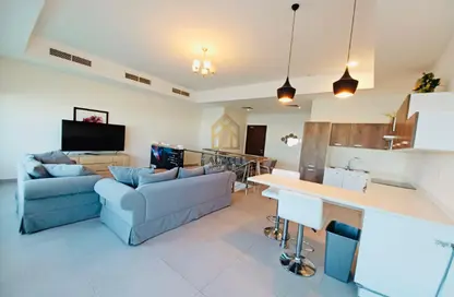 Apartment - 3 Bedrooms - 4 Bathrooms for rent in Amwaj Avenue - Amwaj Islands - Muharraq Governorate