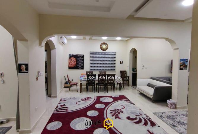 985089 - Property Image 2