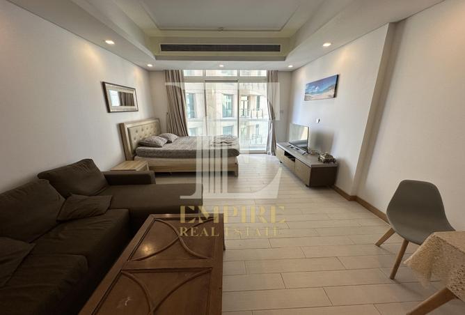 977647 - Property Image 2