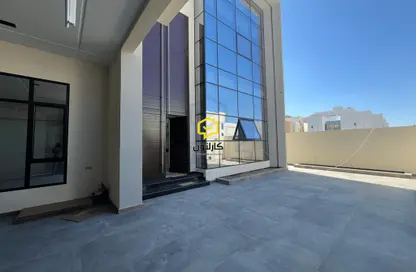 Villa - 6 Bedrooms - 7 Bathrooms for sale in Saar - Northern Governorate