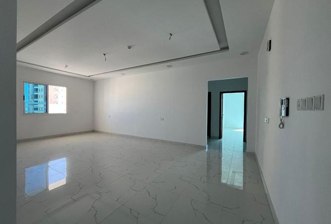 973738 - Property Image 3