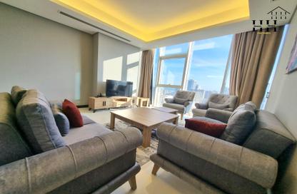 Apartment - 3 Bedrooms - 3 Bathrooms for rent in Al Juffair - Capital Governorate