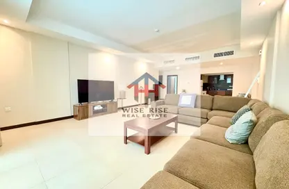 Apartment - 2 Bedrooms - 2 Bathrooms for rent in Al Juffair - Capital Governorate