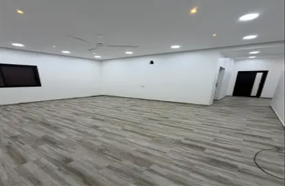 شقة - 2 غرف نوم - 2 حمامات للايجار في المقشع - المحافظة الشمالية