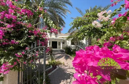 Garden image for: Villa - 4 Bedrooms - 4 Bathrooms for rent in Budaiya - Northern Governorate, Image 1