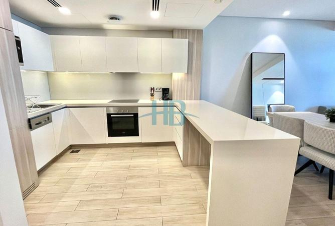 987005 - Property Image 3