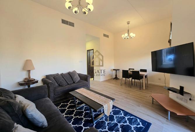 950890 - Property Image 2