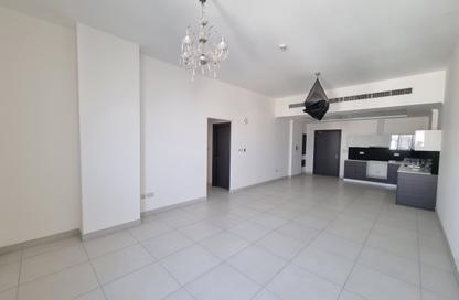 Apartment - 2 Bedrooms - 2 Bathrooms for rent in Hidd - Muharraq Governorate