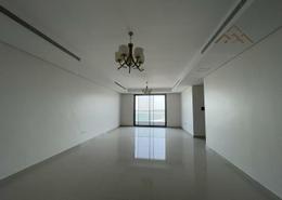 صورةغرفة فارغة لـ: شقة - 2 غرف نوم - 3 حمامات للبيع في دانة البحرين - المحافظة الجنوبية, صورة 1