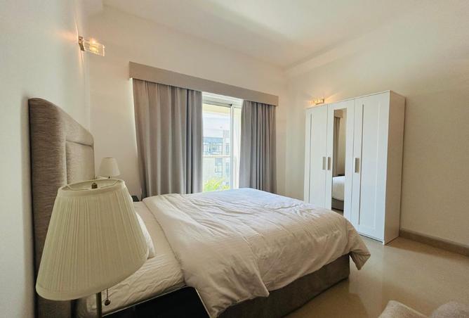 969032 - Property Image 3