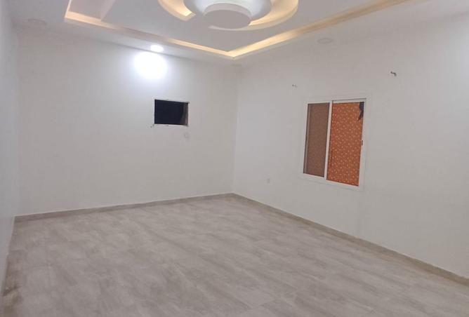 984285 - Property Image 2