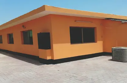 فيلا - 3 غرف نوم - 3 حمامات للايجار في سند - المحافظة الوسطى