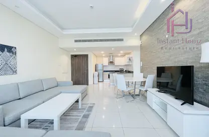 Apartment - 2 Bedrooms - 2 Bathrooms for rent in Al Juffair - Capital Governorate