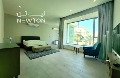 Villa - 3 Bedrooms - 5 Bathrooms for rent in Arad - Muharraq Governorate