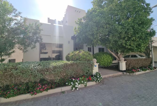 984343 - Property Image 2