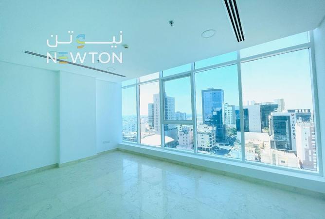 975604 - Property Image 2