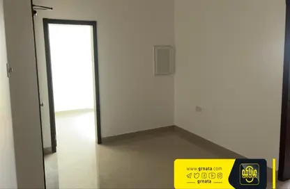 Apartment - 3 Bedrooms - 3 Bathrooms for rent in Arad - Muharraq Governorate