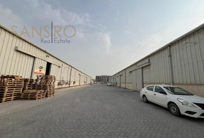 985120 - Property Image 2