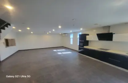 Apartment - 4 Bedrooms - 4 Bathrooms for rent in Saar - Northern Governorate