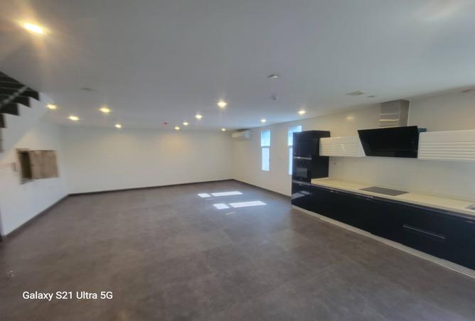 980943 - Property Main Image