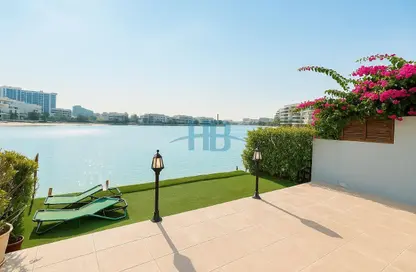 Villa - 3 Bedrooms - 4 Bathrooms for rent in Amwaj Avenue - Amwaj Islands - Muharraq Governorate