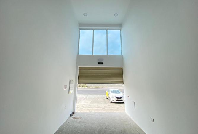 977900 - Property Image 2