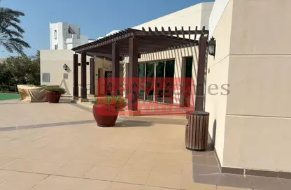 مجمع سكني - 4 غرف نوم - 5 حمامات للايجار في سار - المحافظة الشمالية