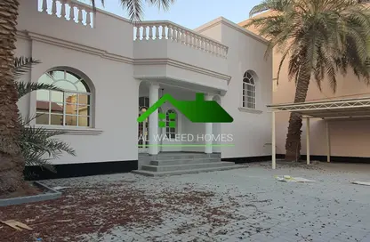 Villa - 5 Bedrooms - 5 Bathrooms for rent in Arad - Muharraq Governorate