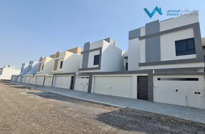 Villa - 3 Bedrooms - 4 Bathrooms for sale in Shahrakan - Northern Governorate