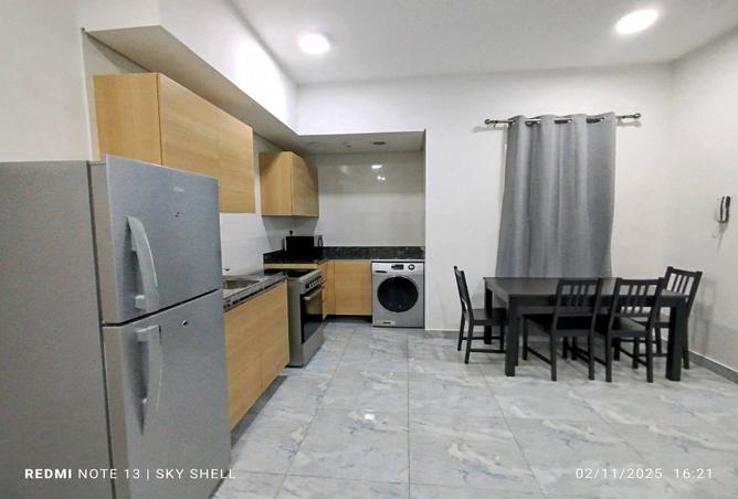 968890 - Property Image 3