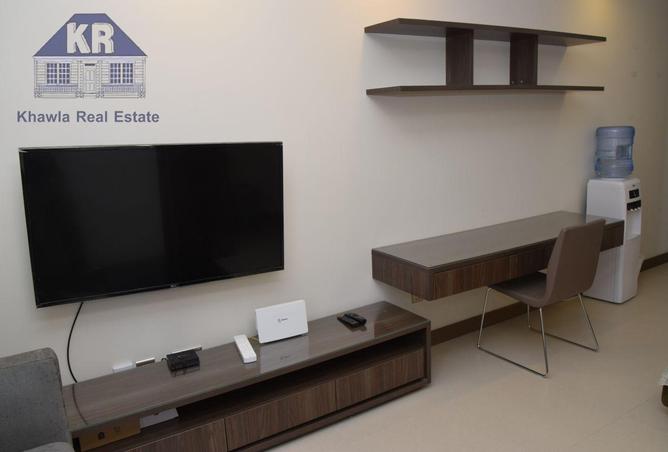 985161 - Property Image 3