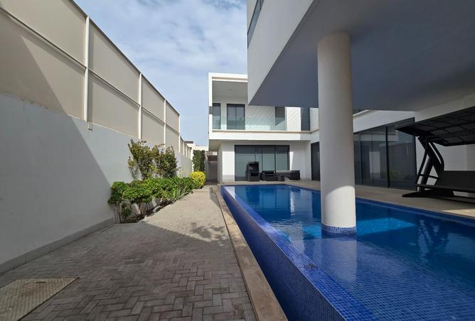 954525 - Property Image 3
